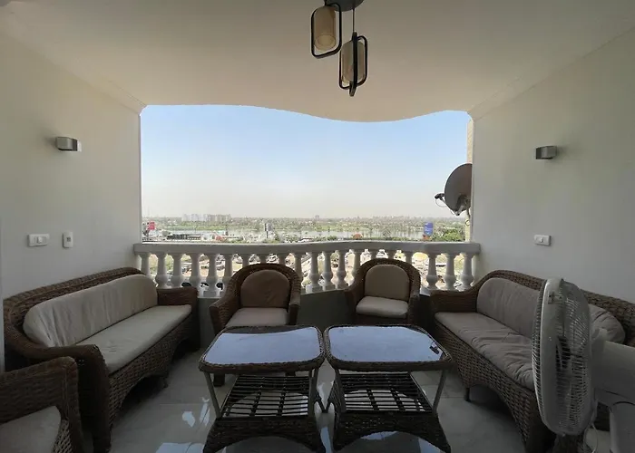 Apartment In Almaadi Corniche شقة في كورنيش المعادي