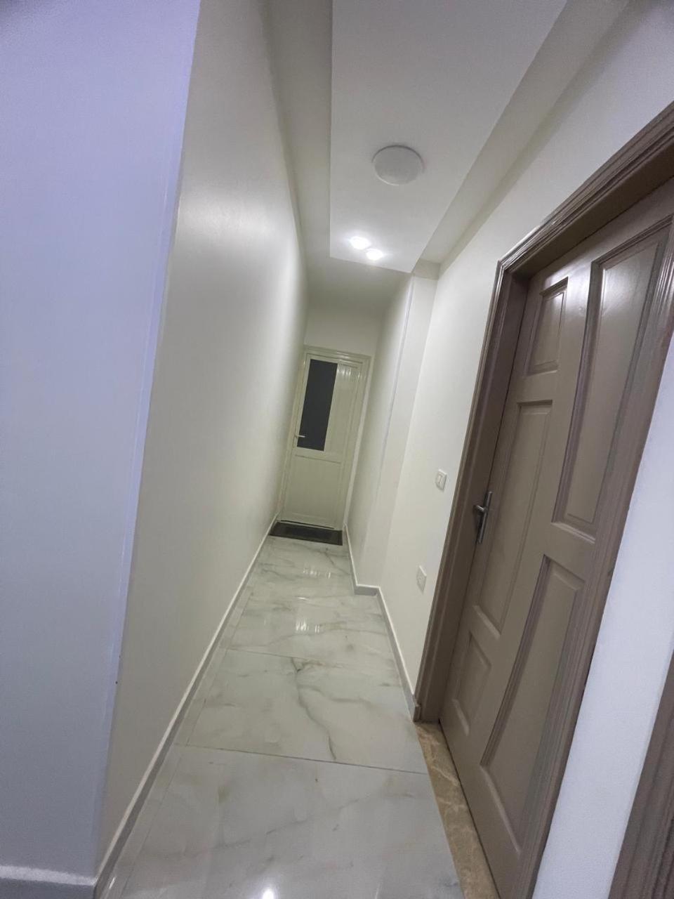 In Almaadi Corniche في كورنيش المعادي Apartment