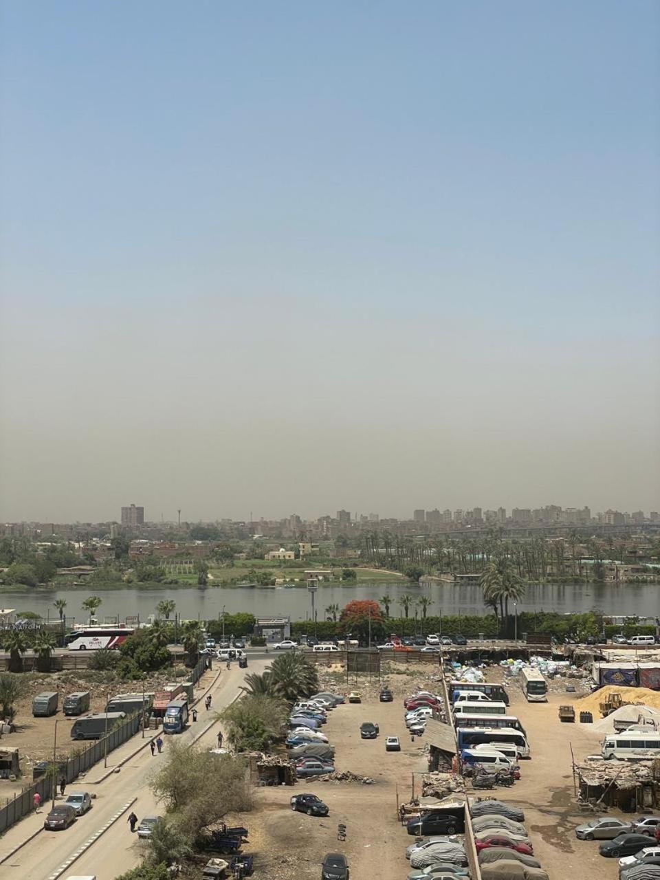 In Almaadi Corniche في كورنيش المعادي Cairo